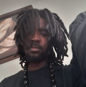 Meet your Posher, Travis